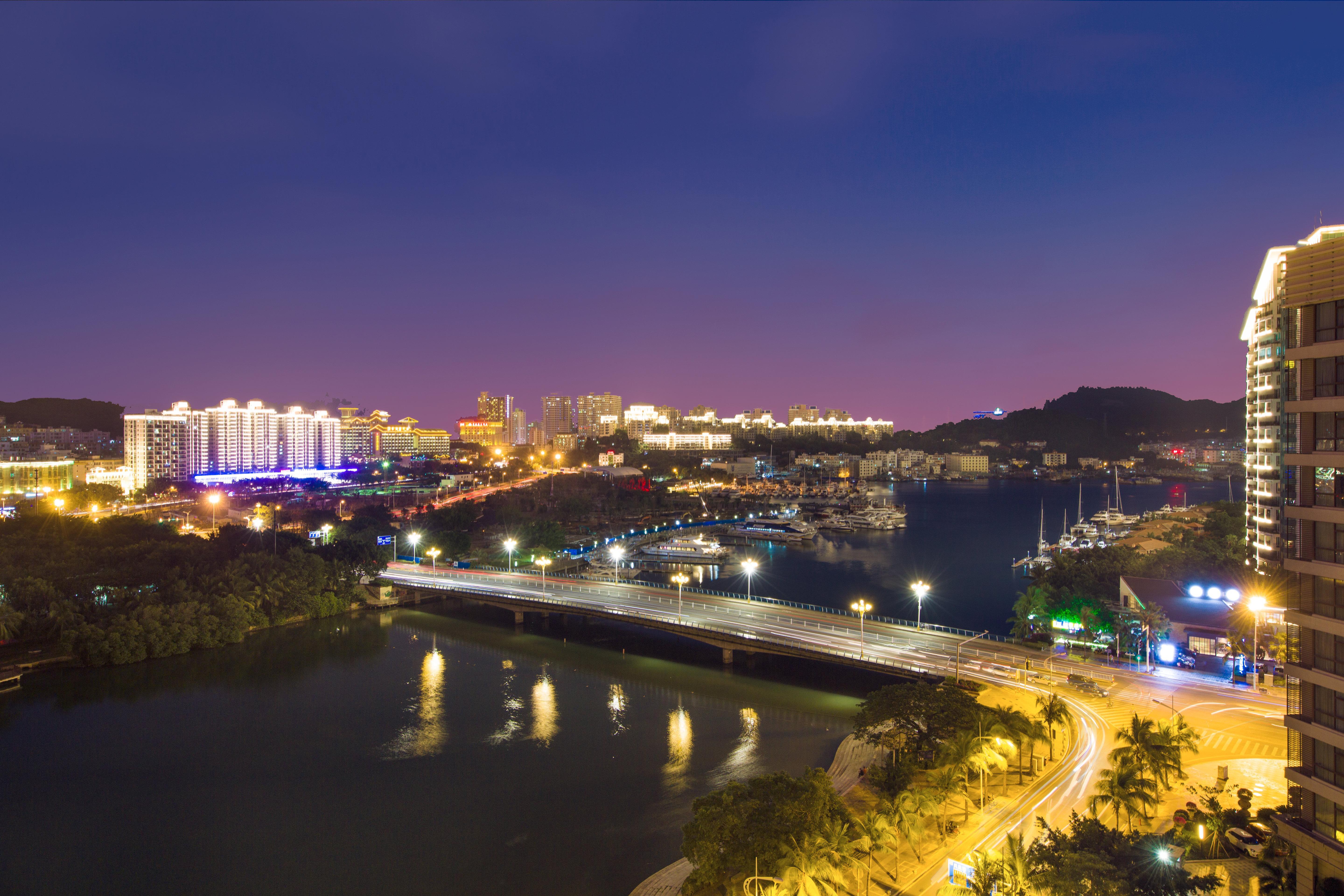 Crowne Plaza Sanya City Center By Ihg Exterior foto